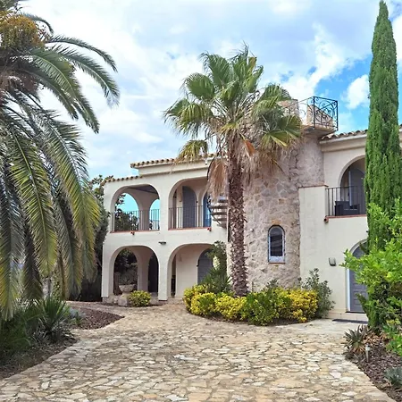 Leon Inmo Royal - 10500 ヴィラ