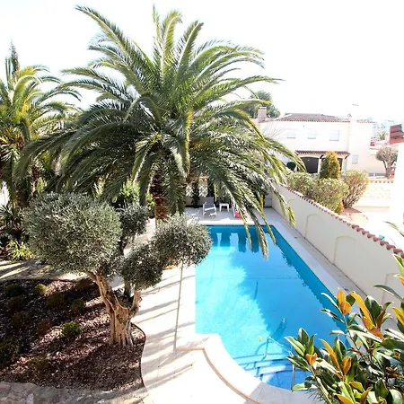 Villa Leon Inmo Royal - 10500
