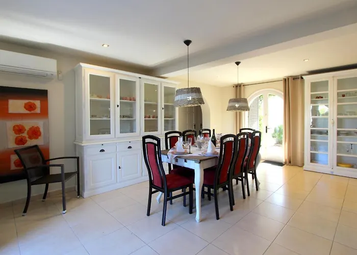 ヴィラ Leon Inmo Royal - 10500 *