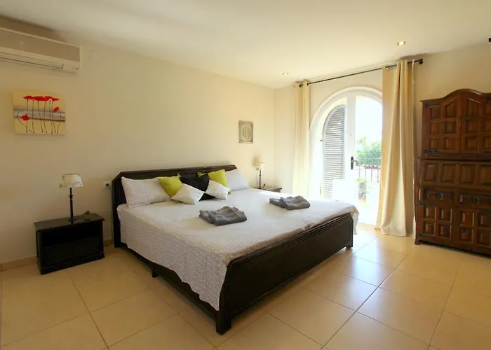 ヴィラ Leon Inmo Royal - 10500